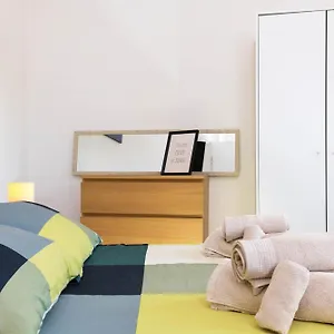 Spazioso Vicino Eur Appartamento